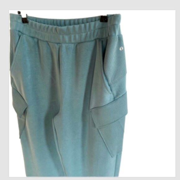 Thrive Societe Woman’s Ultralux Cargo Pocket Jogger Teal color Size M NWOT - Picture 2 of 8